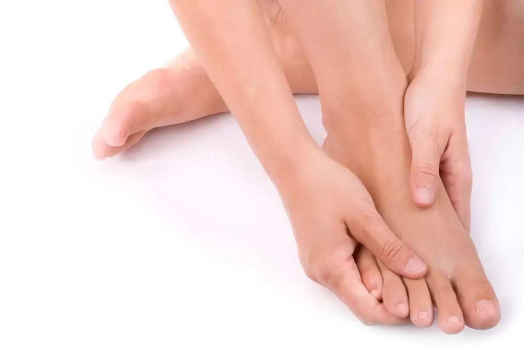 wrijven Hondro Sol Valgus spray tegen hallux valgus